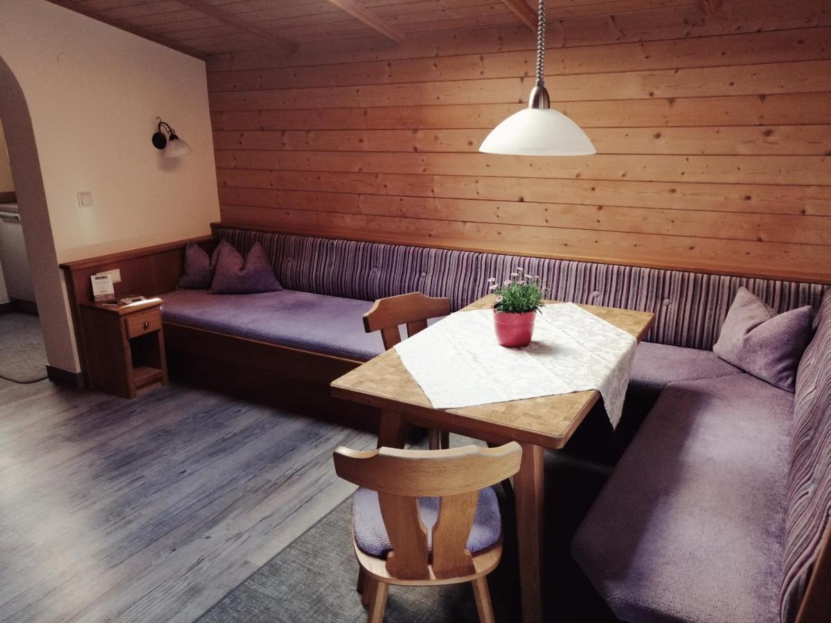 ゲルロスHaus Danielaアパートメント エクステリア 写真